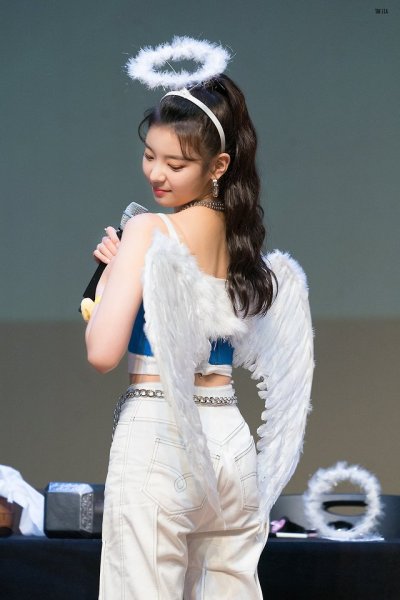 ITZY 리아