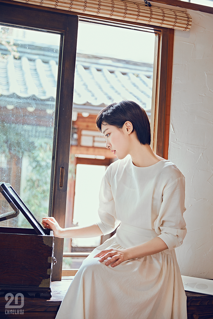 (이연희+설리)  신인배우 최성은