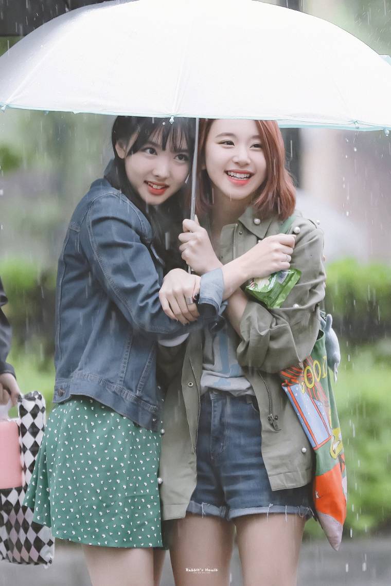 트와이스 RAINING MOMENT 나연,채영