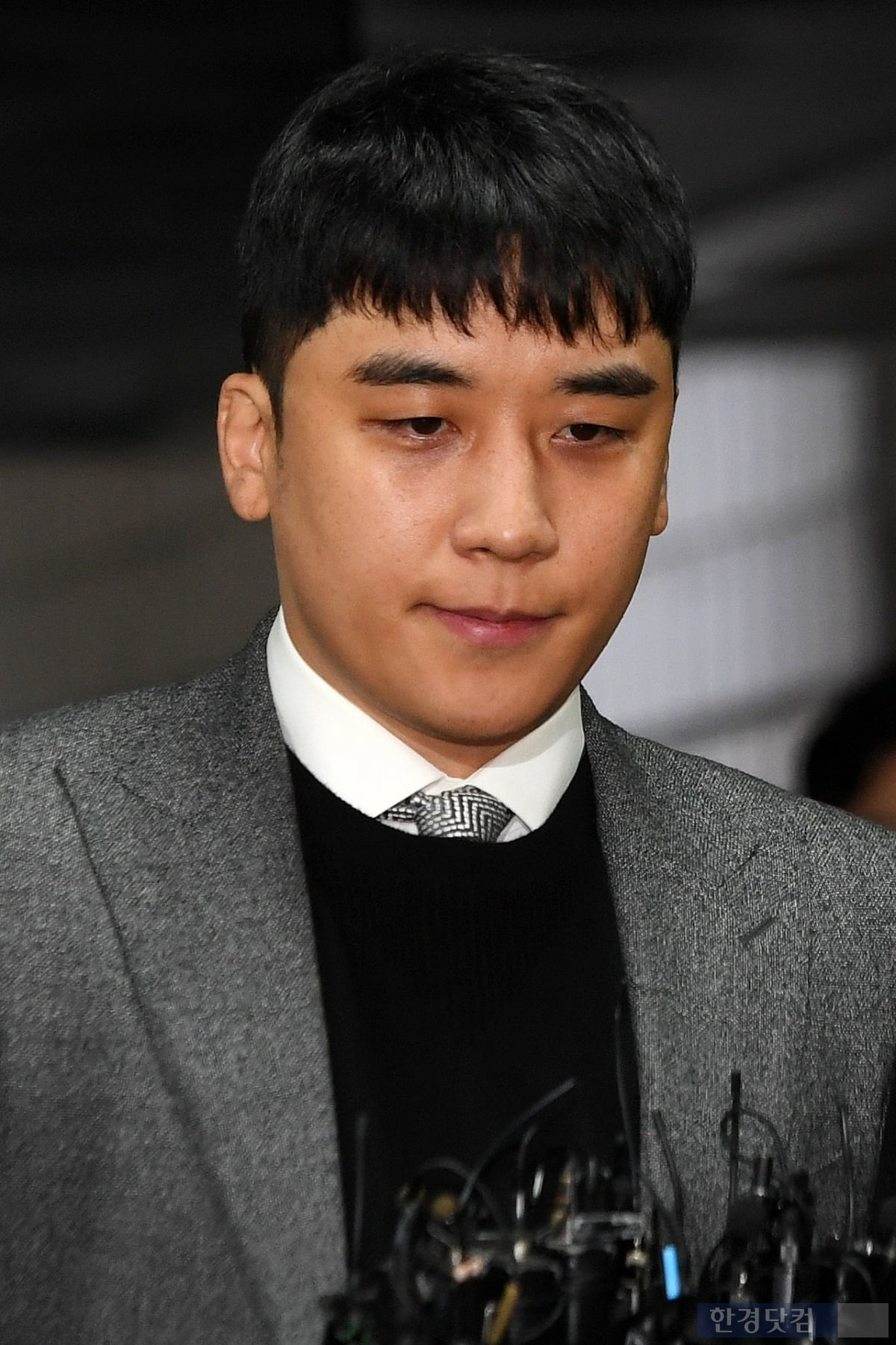 승리, 캄보디아서 제2의 버닝썬 시도...캄보디아 범죄 간부와 술파티