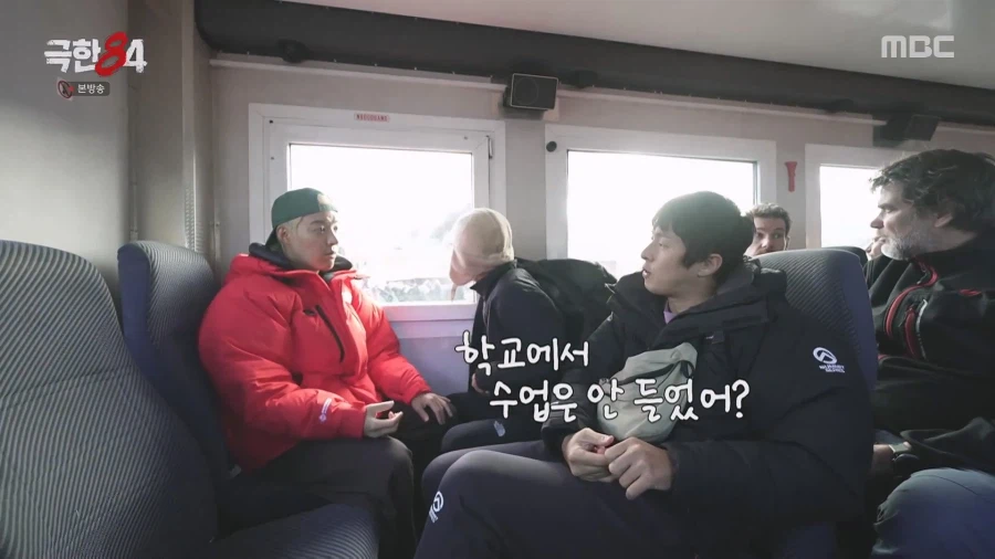 기안을 당황시킬 수 있는 몇 않되는 남자.jpg