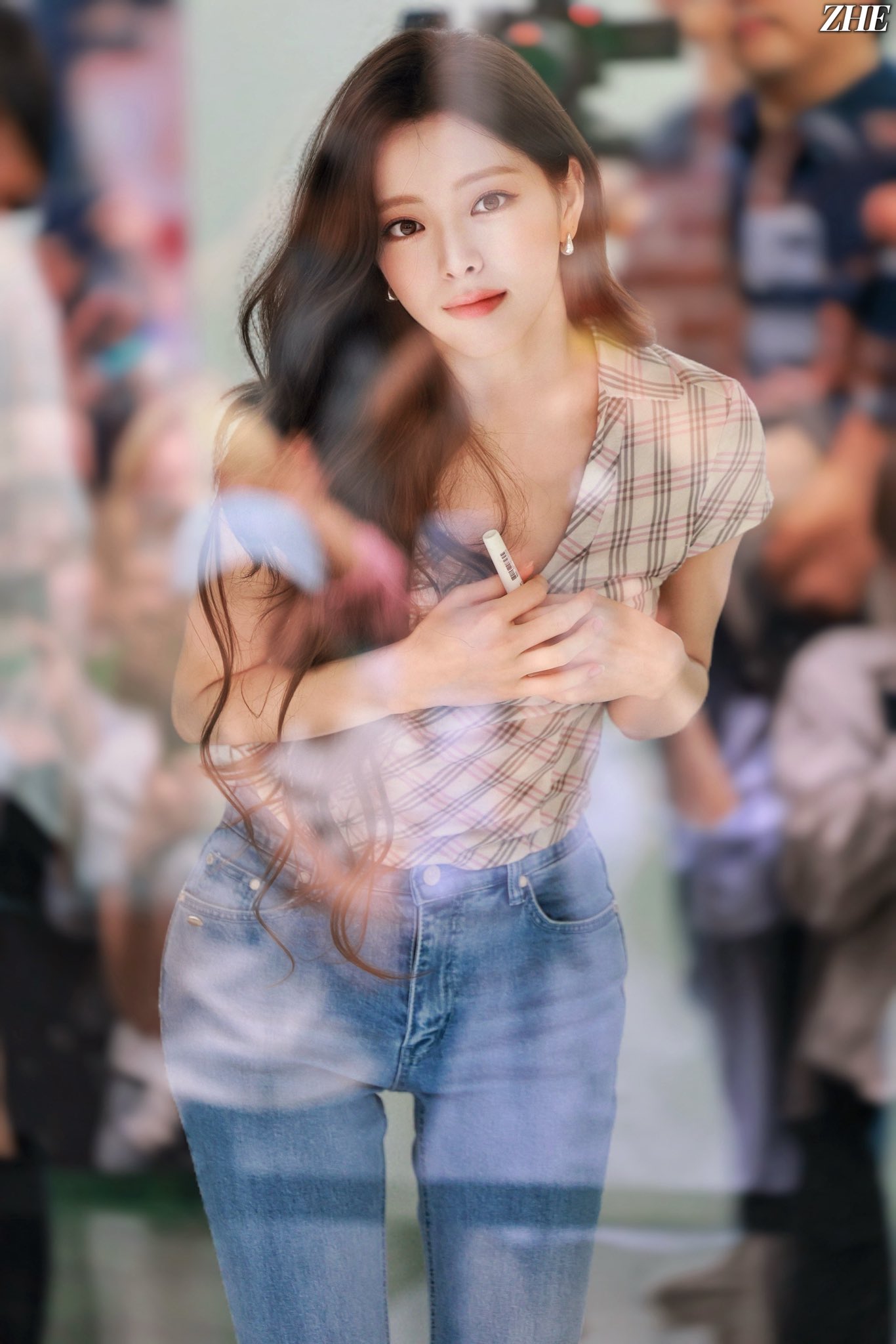 006.jpg